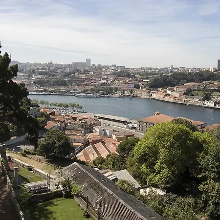 Twin Porto